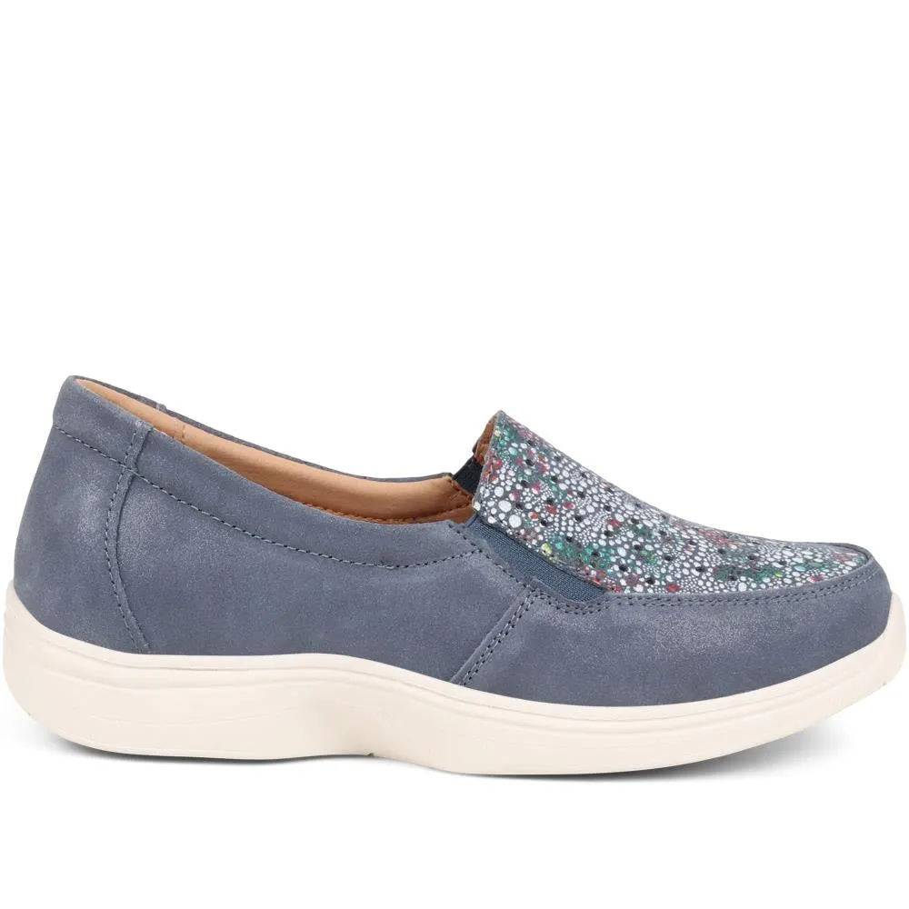 Corette Extra WIde Leather Slip-On Shoes - CORETTE / 324 048